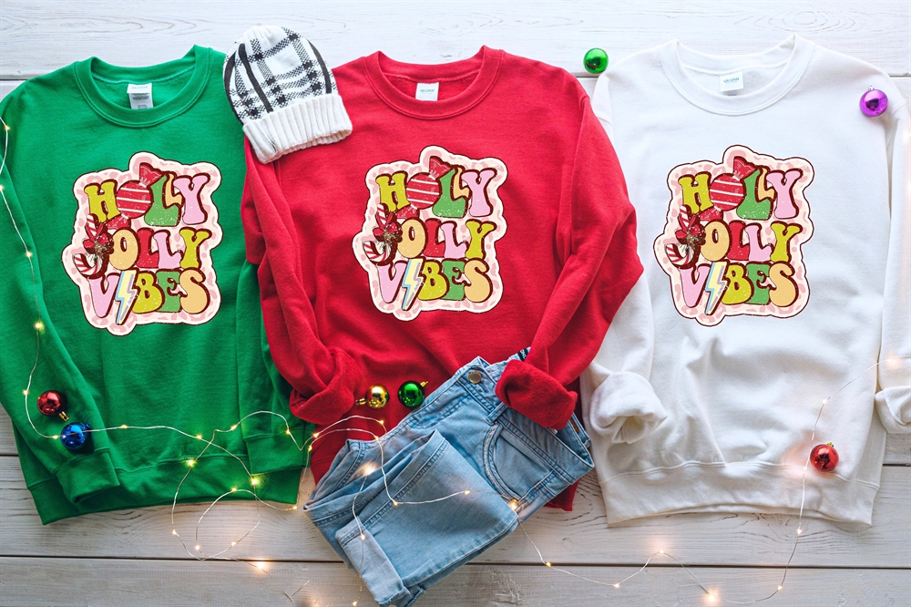 Holly Jolly Vibes Shirt Holly Jolly Christmas Holly Christmas Shirt Holly Jolly Shirt Christmas Sweatshirt Christmas Sweater Christmas