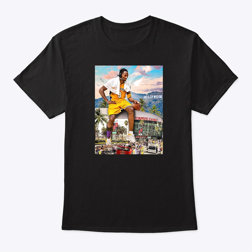 Kobe Bryant In Staples Center Lakers Shirt Trending