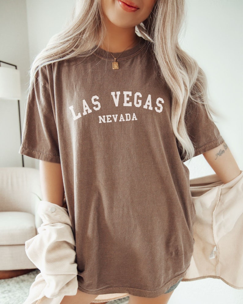 Las Vegas Shirt, Comfort Colors Trendy Varsity T Shirt, Aesthetic College Shirt, Oversized Minimalist Tee, Las Vegas Nevada Shirt